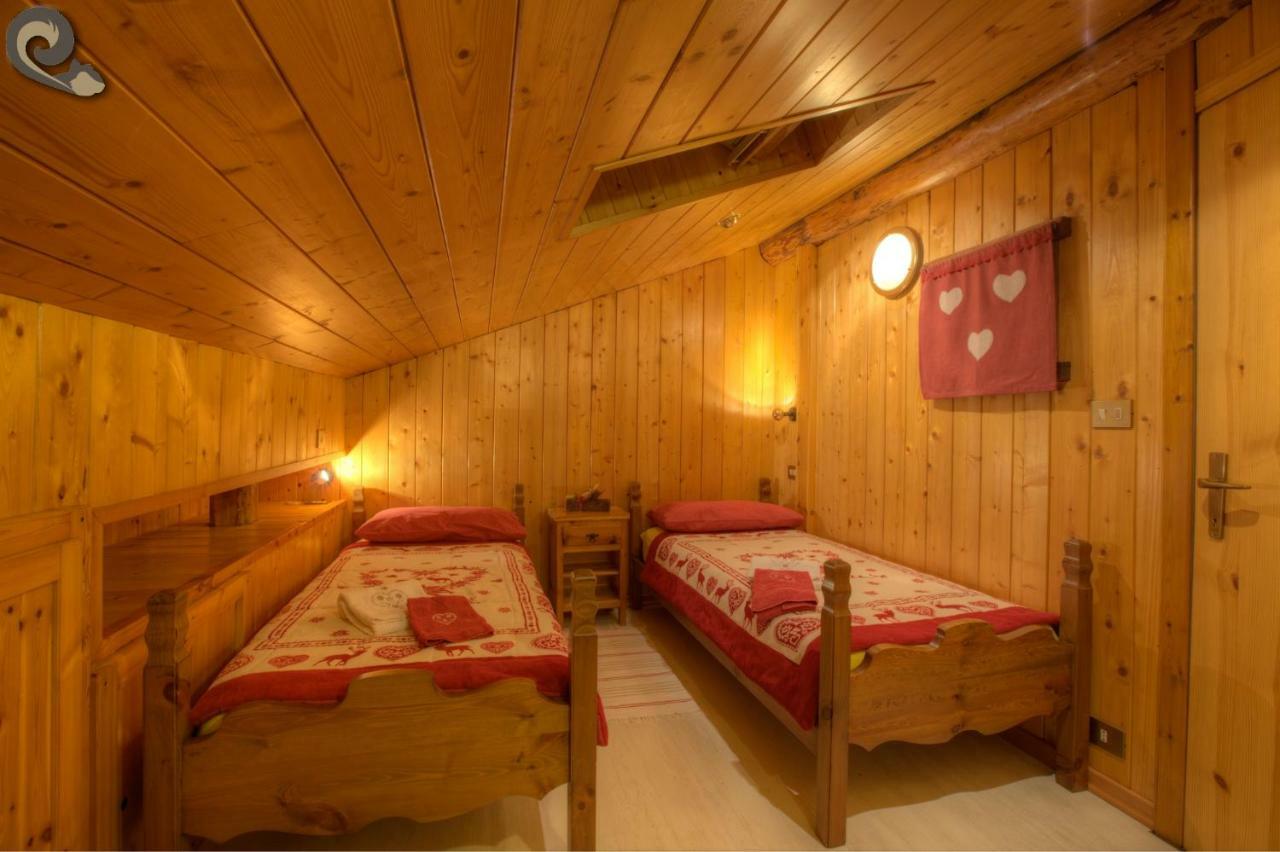 Appartamenti Lo Scoiattolo - Noce E Nocciola Pre-Saint-Didier Bagian luar foto